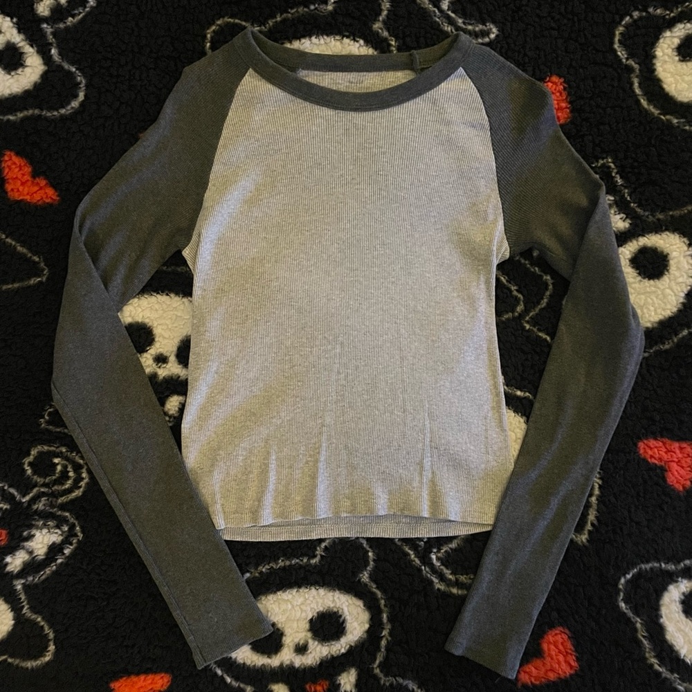 Cozy Ribbed Gray Long Sleeve Top